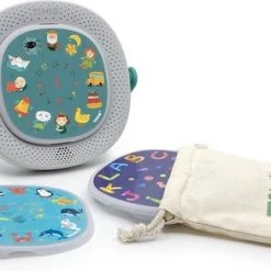 TIMIO Audio- En Muziekspeler Met 20 Discs Voor Het Leren Van Woordjes, Getallen, Liedjes En Sprookjes In 8 Talen Vanaf 2 Jaar -educational games Winkel 550x293 1