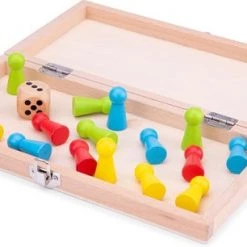 New Classic Toys - Klassiek Spel Ludo 'Mens Erger Je Niet' 9 New Classic Toys - Klassiek Spel Ludo 'Mens Erger Je Niet' -educational games Winkel 550x306