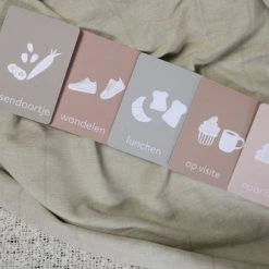 JULCI Dagritme Kaarten - Activiteiten & Educatief (153 Stuks) | Ritmekaarten | Gezin | Peuter En Kleuter 20 JULCI Dagritme Kaarten - Activiteiten & Educatief (153 Stuks) | Ritmekaarten | Gezin | Peuter En Kleuter -educational games Winkel 550x333 2