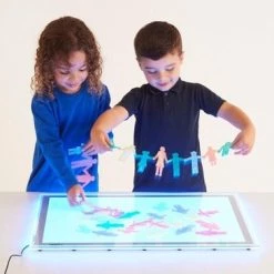 TickiT SILISHAPES LINKING PEOPLE -educational games Winkel 550x365 18