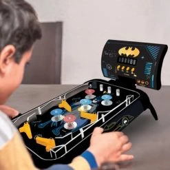 Lexibook Batman Elektronische Flipperkast, Leuke Geluiden En Lichteffecten, 5 Obstakels, Werkt Met 3 LR14-batterijen JG610BAT