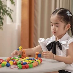 New Classic Toys Viga Toys - Speelgoedsieraad -educational games Winkel 550x469 4