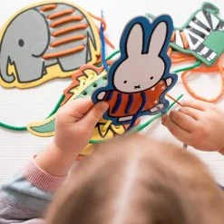 Bambolino Toys Nijntje Rijgkaarten 17009 -educational games Winkel 550x505 4