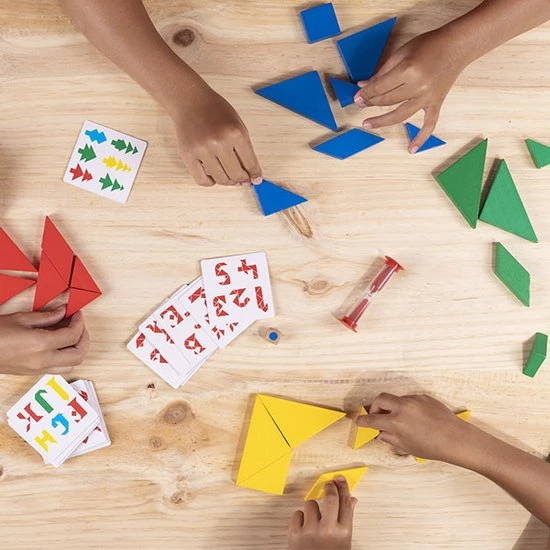 Eurekakids Family Tangram - Spel Met Geometrische Vormen Voor 1 Tot 4 Personen - Battle Tangram Met Zandloper En Opdrachtkaarten 2 Eurekakids Family Tangram - Spel Met Geometrische Vormen Voor 1 Tot 4 Personen - Battle Tangram Met Zandloper En Opdrachtkaarten - Afbeelding 2