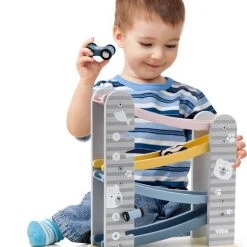 PolarB - Houten Autobaan - 4 Autootjes - Houten Speelgoed Vanaf 18+ Maanden -educational games Winkel 550x692